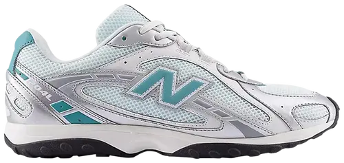 NEW BALANCE 204L ' LIGHT SILVER METALLIC '