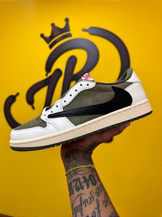 Air Jordan 1 Low Og SP Medium Olive x Travis Scott - A PRONTA ENTREGA