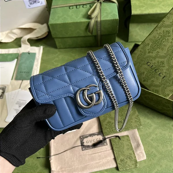 BOLSA GUCCI GG MARMONT SUPER MINI