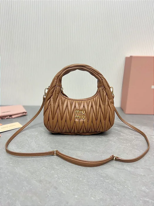 BOLSA MIU MIU WANDER MATELASSE NAPPA LEATHER MINI HOBO