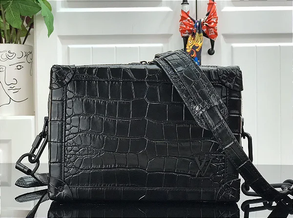 BOLSA LOUIS VUITTON ALIGATOR MINI SOFT TRUNK BLACK