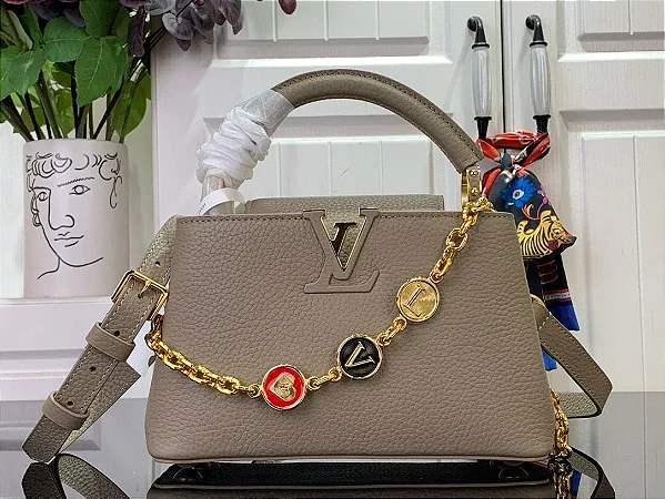 BOLSA LOUIS VUITTON SMALL CAPUCINES