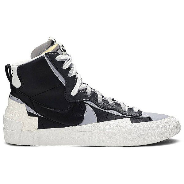 TÊNIS NIKE SACAI BLAZER MID ' BLACK GREY '