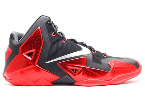 TÊNIS NIKE LEBRON 11 ' AWAY '