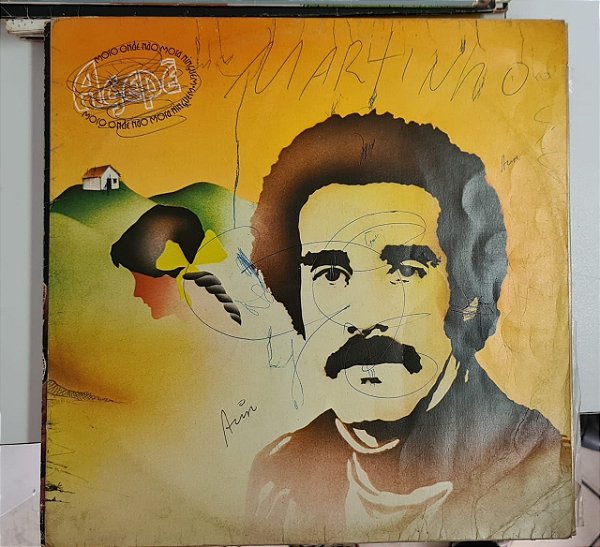 Disco de Vinil Agepê - Moro onde Não Mora Mais Ninguém Interprete Agepê (1975) [usado]