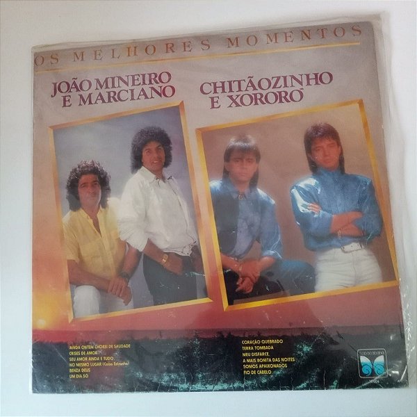 Disco de Vinil os Melhores Momentos de Chitãozinho e Xororó /joão Mineiro e Marciano Interprete Chitãozinho e Xororó/ João Mineiro e Marciano [usado]