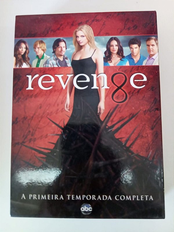 Dvd Revenge - a Primeira Temporada Editora Diversos [usado]