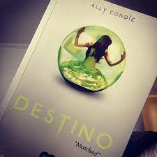 Livro Destino Autor Condie, Allyson Braichwaite (2011) [usado]