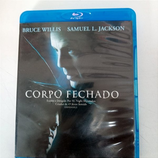 Dvd Corpo Fechado Blu-ray Disc Editora M. Night Shyamalan [usado]