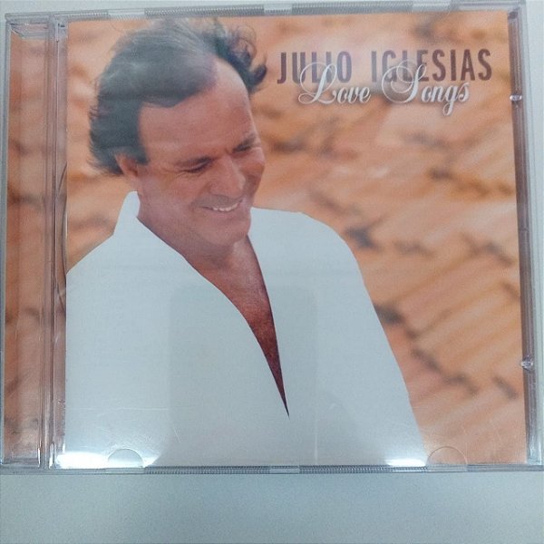Cd Julio Iglesias - Love Songs Interprete Julio Iglesias (2004) [usado]