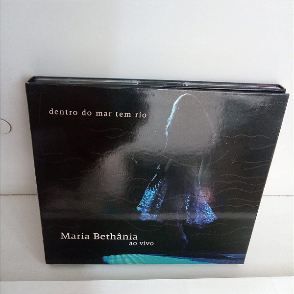 Cd Maria Bethãnia ao Vivo - Dentro do Mar Tem Rio Box com Dois Cds Interprete Maria Bethãnia (2017) [usado]