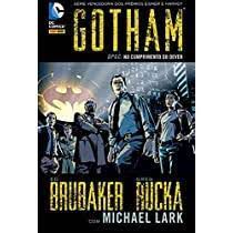 Gibi Gotham 1 - Dpgc: no Cumprimento do Dever Autor Ed Brubaker e Greg Rucka (2015) [usado]