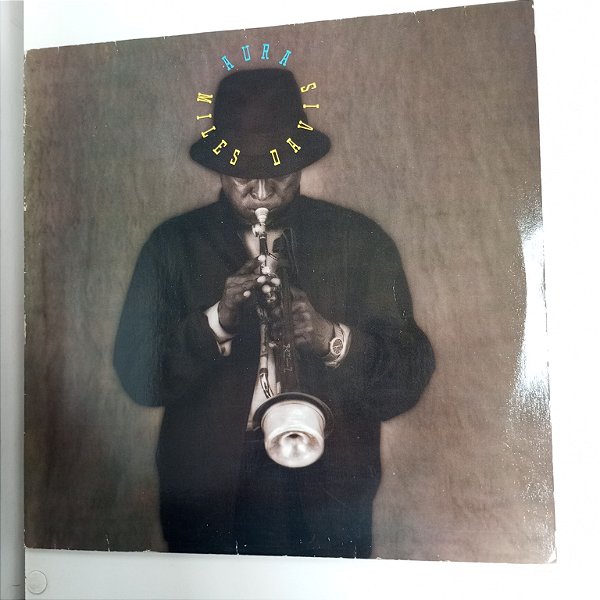 Disco de Vinil Miles Davis - Aura Album com Dois Discos Interprete Miles Davis (1989) [usado]