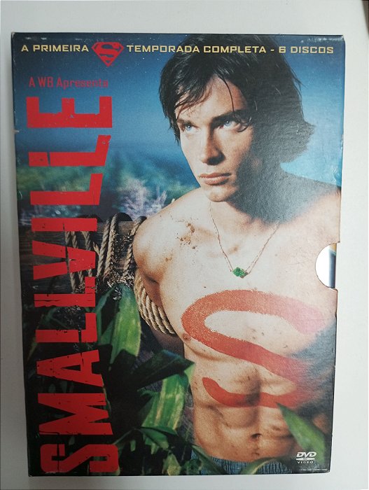 Dvd Smallville - a Primeira Temporada Completa - 06 Discos Editora Mike Tollin [usado]