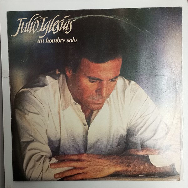 Disco de Vinil Julio Iglesias - um Hombre Solo Interprete Julio Iglesias (1987) [usado]