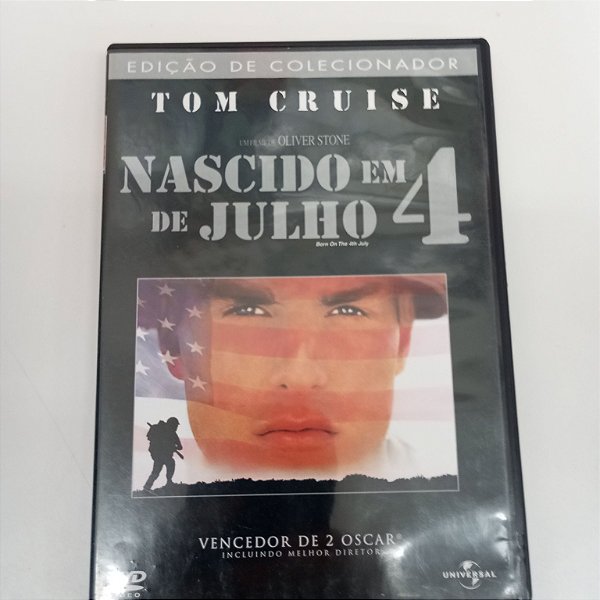 Dvd Nascido em 4 de Julho Editora Oliver Stoine [usado]