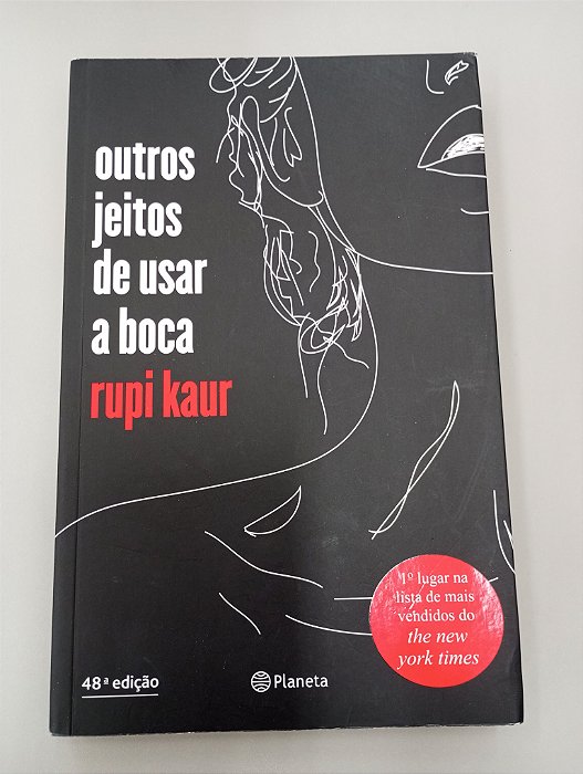 Livro Outros Jeitos de Usar a Boca Autor Kaur, Rupi (2017) [usado]