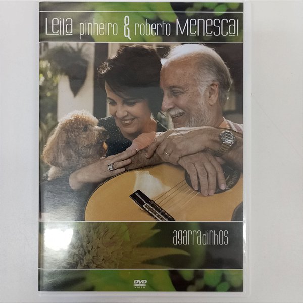 Dvd Leila Pinheiro e Roberto Menescal - Agarradinhos Editora Tacaca Music [usado]