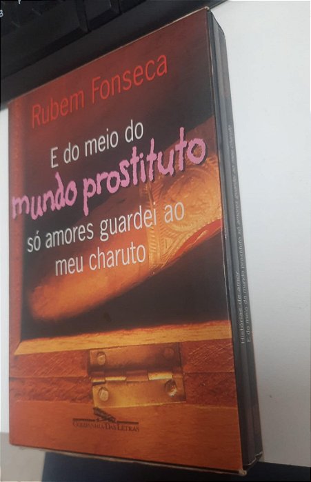 Livro Box 2 Livros Rubem Fonseca: Histórias de Amor - e do Meio do Mundo Prostituto Só Amores Guardei ao Meu Charuto Autor Fonseca, Rubem (1997) [usado]