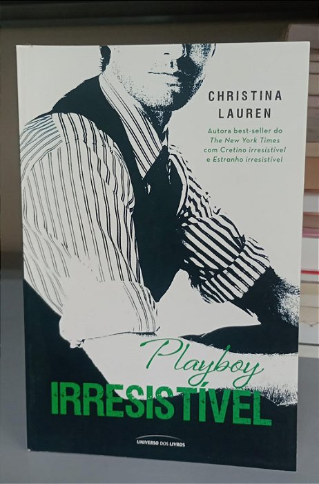 Livro Playboy Irresistível Autor Lauren, Christina (2015) [seminovo]