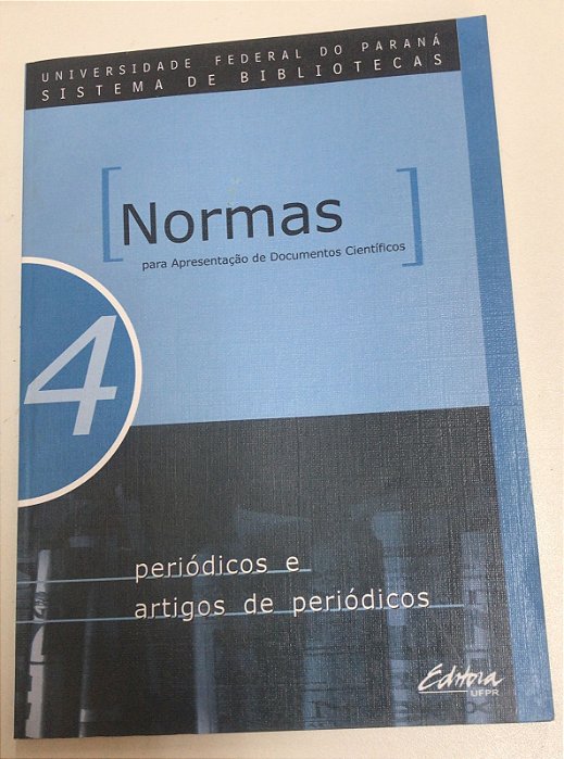 Livro Periódicos e Artigos de Periódicos - Vol. 4 Autor Desconhecido (2001) [usado]