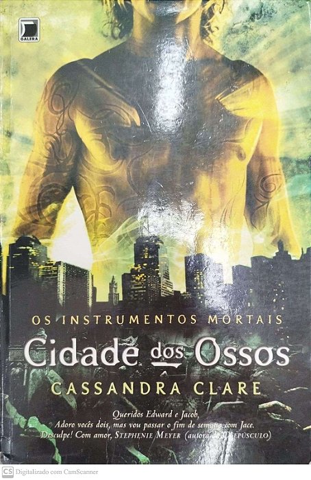 Livro Cidade dos Ossos - Instrumentos Mortais 1 Autor Clare, Cassandra (2013) [usado]