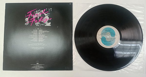 Disco de Vinil Final Feliz - Trilha Sonora Internacional [lp 1983] Interprete Vários Artistas (1983) [usado]