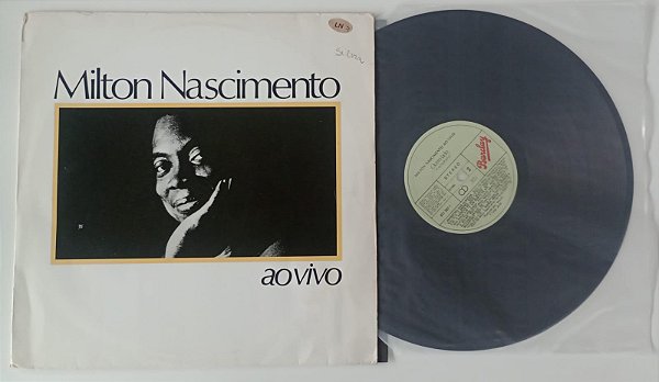 Disco de Vinil ao Vivo [1983] - Milton Nascimento Interprete Milton Nascimento (1983) [usado]