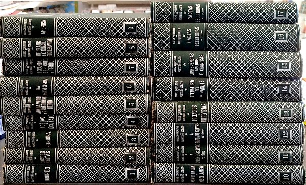 Livro Obras Completas de Monteiro Lobato - 17 Volumes Autor Lobato, Monteiro (1950) [usado]