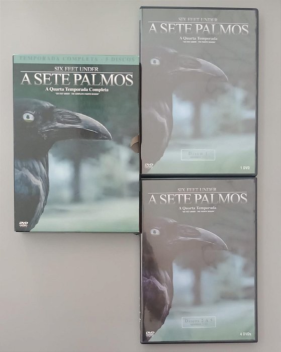 Dvd Six Feet Under - 4ª Temporada Editora [seminovo]
