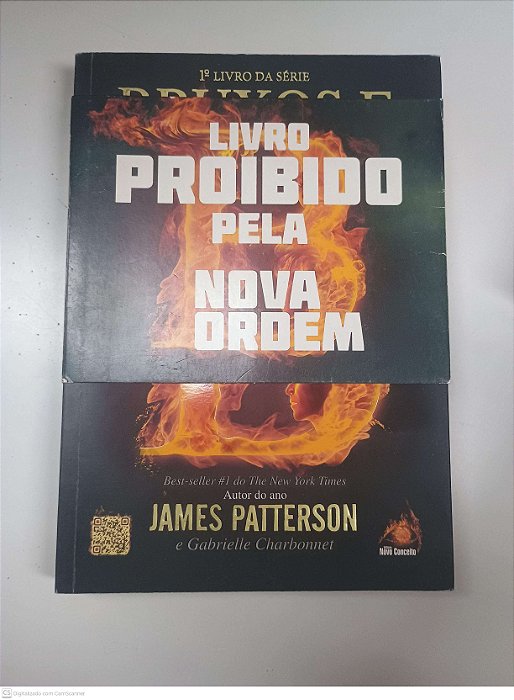 Livro Bruxos e Bruxas - Primeiro Livro da Serie Autor Patterson, James (2013) [usado]