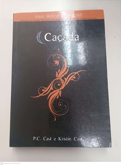 Livro Vol 5 - Caçada - Série House Of Night Autor Cast, P. C. e Kristin Cast (2010) [usado]