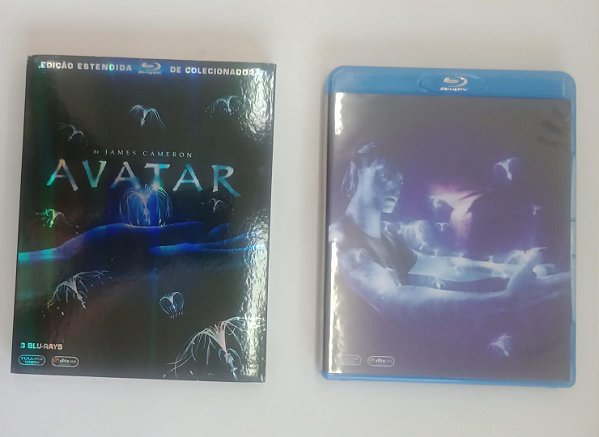 Dvd [3 Blu-ray] Avatar Editora (2010) [usado]