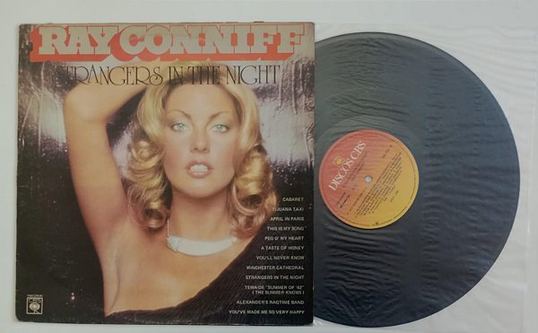 Disco de Vinil Strangers In The Night / Lp 1977 Interprete Ray Conniff (1977) [usado]