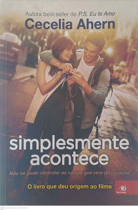 Livro Simplesmente Acontece Autor Ahern, Cecilia (2014) [usado]