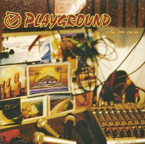 Cd Playground - Está em Casa Interprete Playground (2005) [usado]