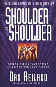 Livro Shoulder To Shoulder: Strengthening Your Cghurch Autor Reiland, Dan (1997) [usado]