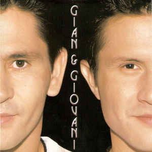 Cd Gian & Giovani - Dois Corações Interprete Gian & Giovani (1999) [usado]