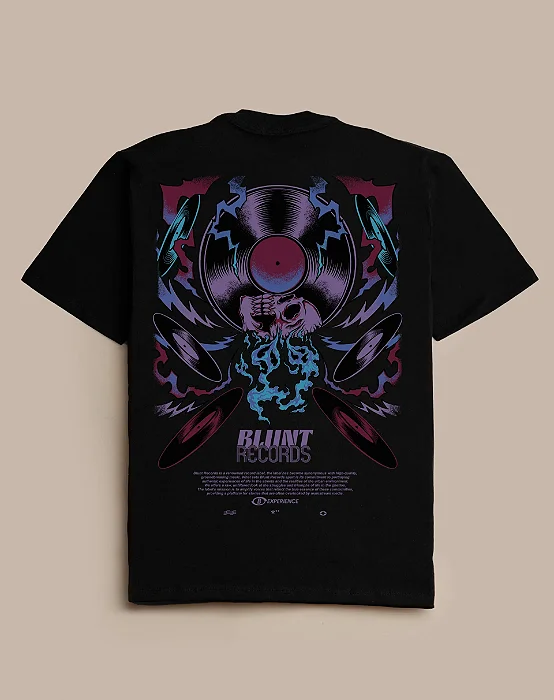 CAMISETA BLUNT OVERSIZED VINYL PRETO