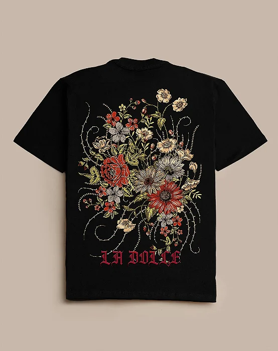 CAMISETA BLUNT OVERSIZED GIARDINO PRETO