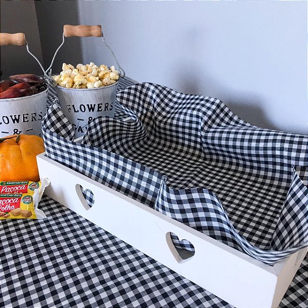 Bandeja De Mdf Coracoes Com Tecido Xadrez Preto E Branco Dicas E Achados Decor