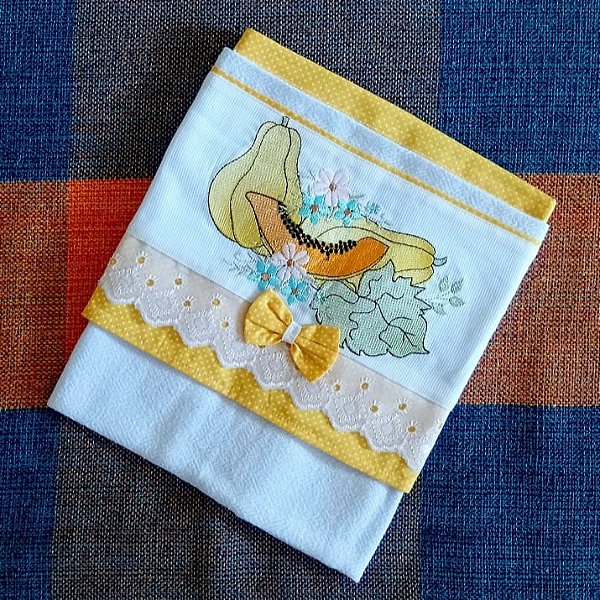 Pano de Prato Bordado 03