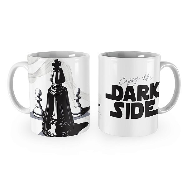 Caneca Enjoy The Dark Side Xadrez