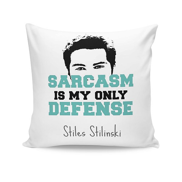 Almofada Dylan O'Brien Sarcasm Defense
