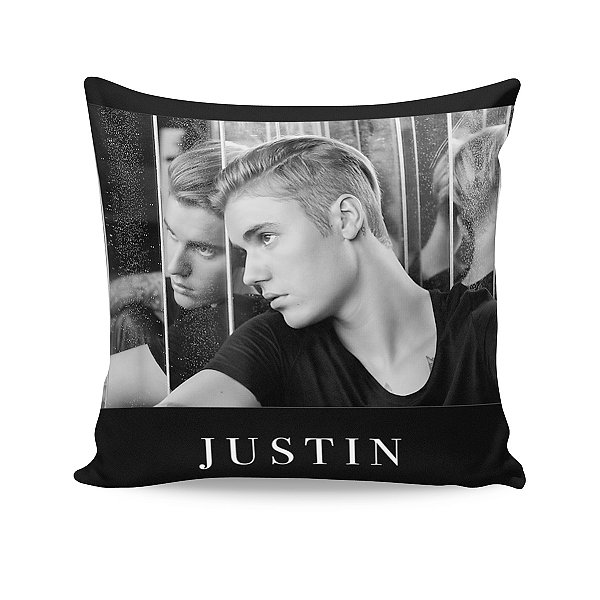 Almofada Justin Bieber Foto Preto e Branco M4