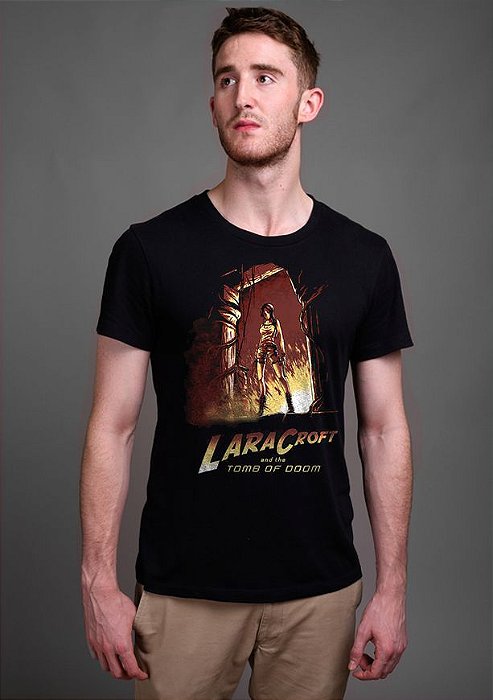 Camiseta Masculina Tomb Of Doom - Nerd e Geek - Presentes Criativos