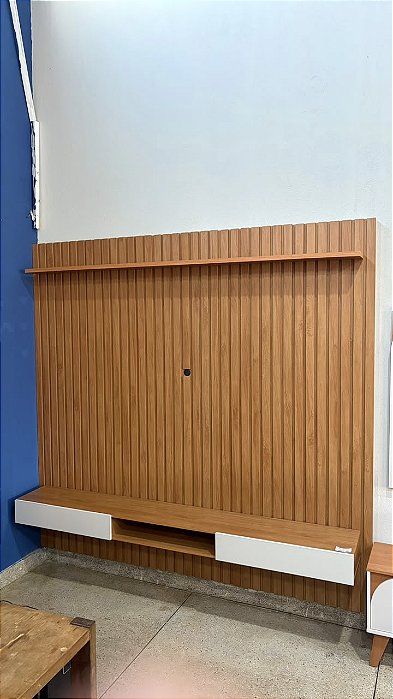 PAINEL RIPADO + NICHO VERSATIL 2,18 X 2,30 X 0,22 - NATURE