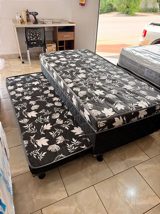 BASE CAMA  AUXILIAR SOLTEIRO ACOPLADA MADEIRA 0,88X0,42 C AUX 5CM ESPUMA