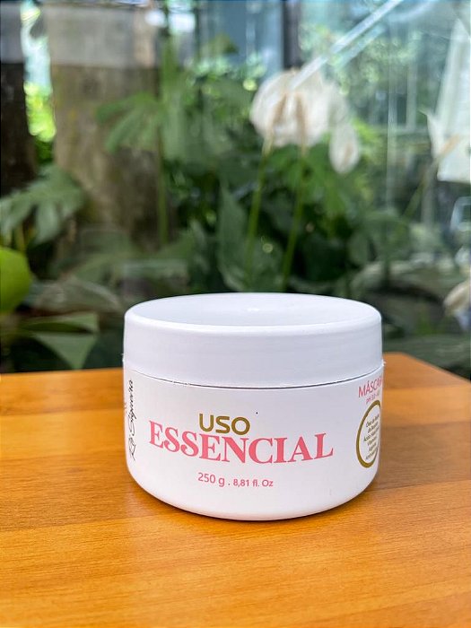 MÁSCARA RÔ SIQUEIRA USO ESSENCIAL