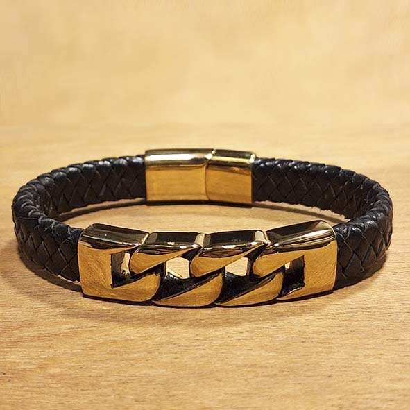 Pulseira de Couro Trançado com Detalhe em Aço Dourado